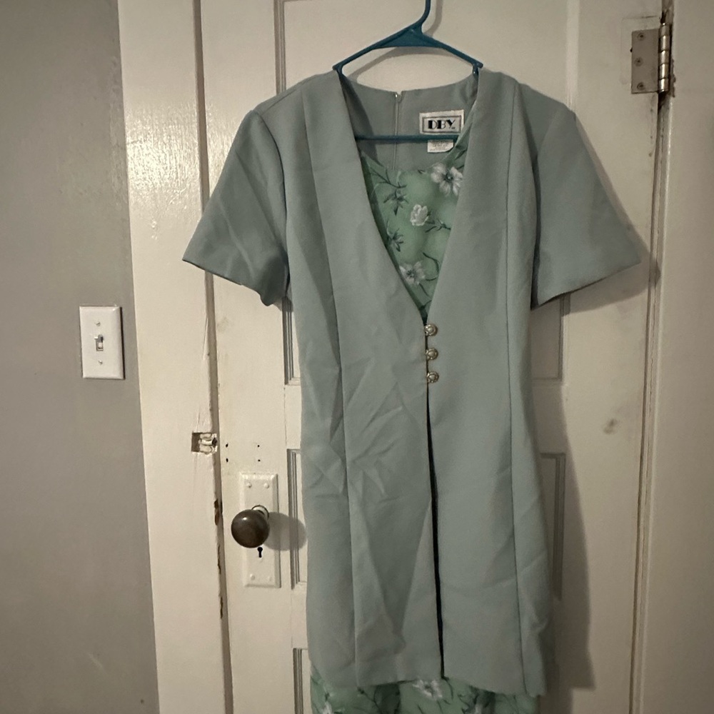 31 - Green Floral Dress Vintage